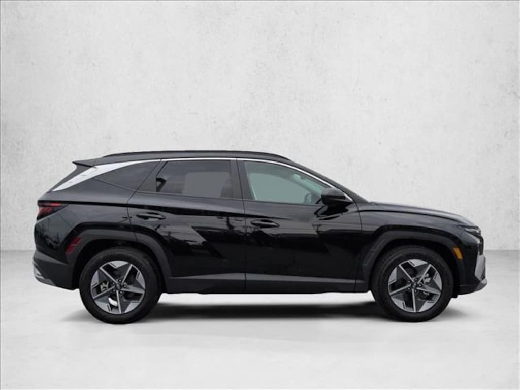 Used 2025 Hyundai Tucson SEL SUV