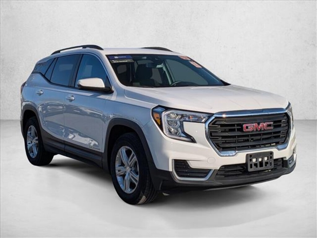 Used 2022 GMC Terrain SLE SUV