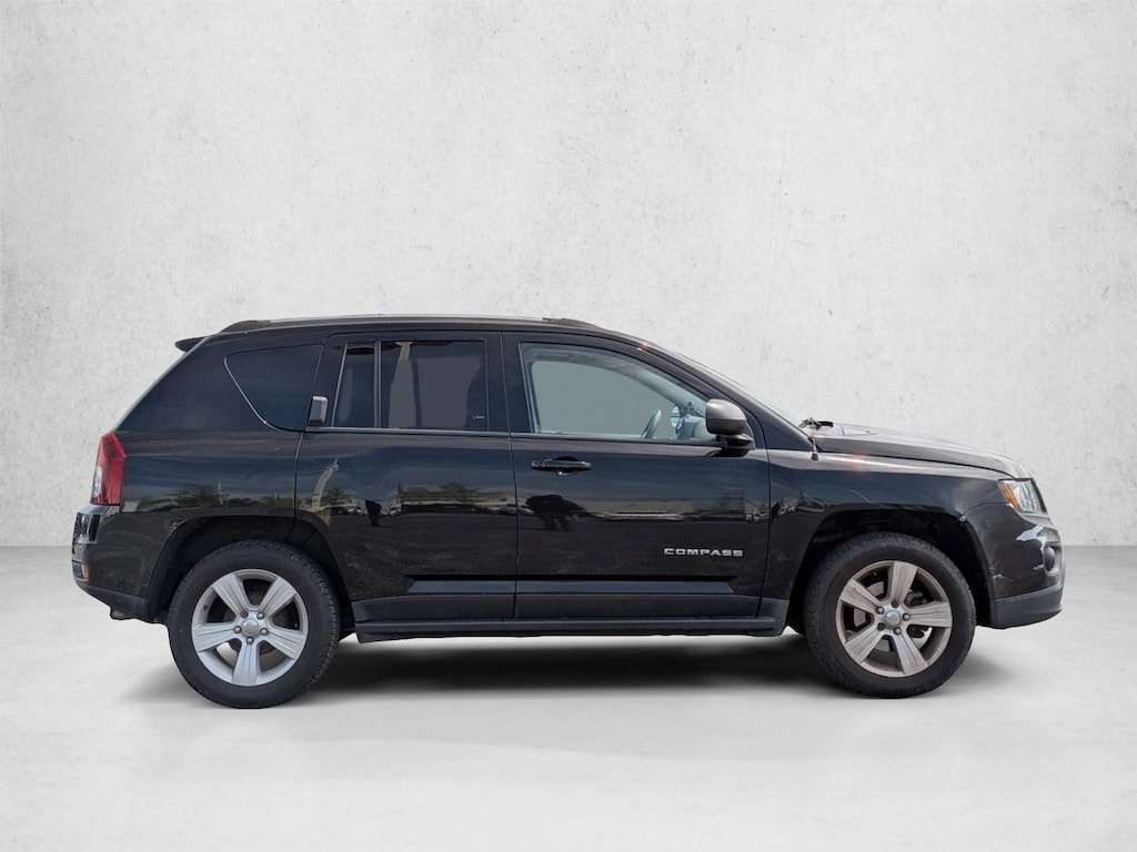 Used 2017 Jeep Compass Sport SUV