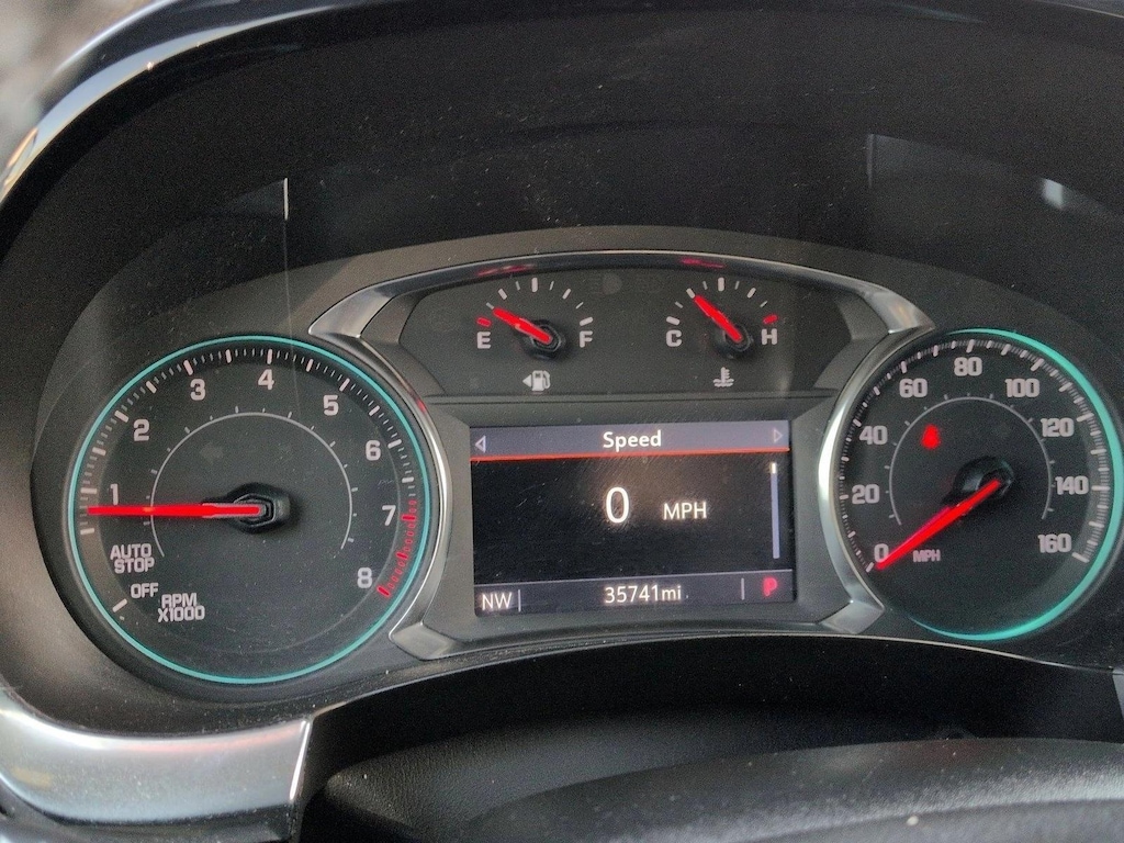 Used 2023 Chevrolet Traverse LT Cloth SUV