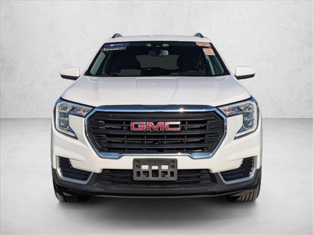 Used 2022 GMC Terrain SLE SUV