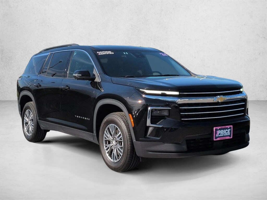 Used 2024 Chevrolet Traverse AWD LT SUV