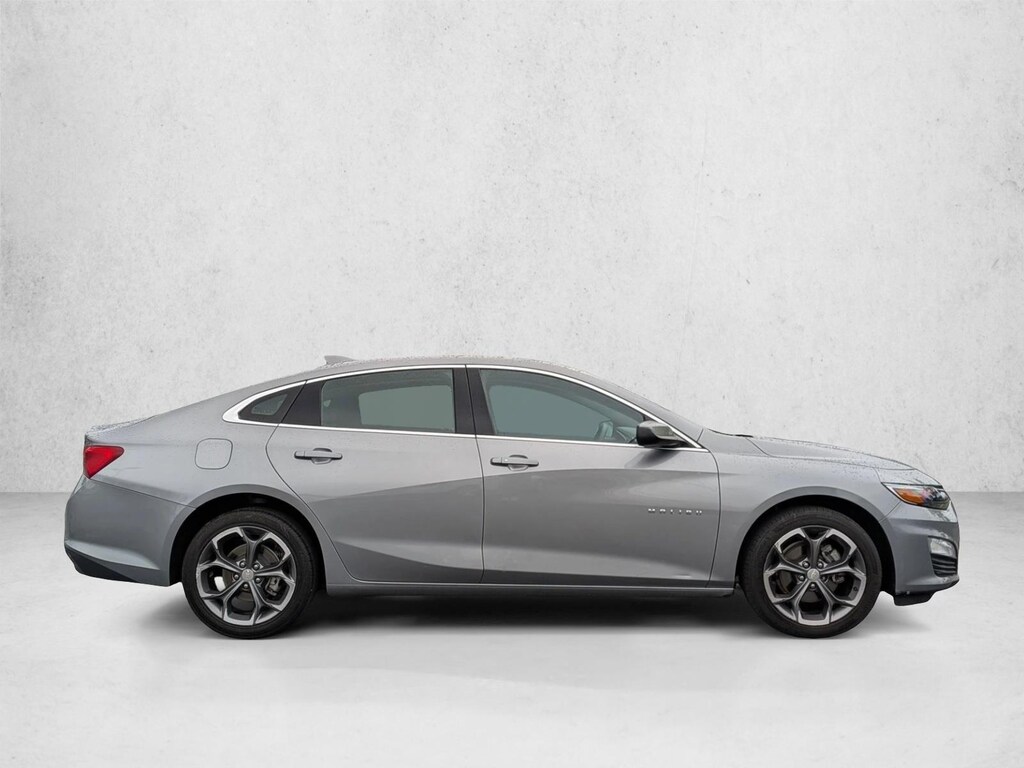 Used 2024 Chevrolet Malibu LT Sedan