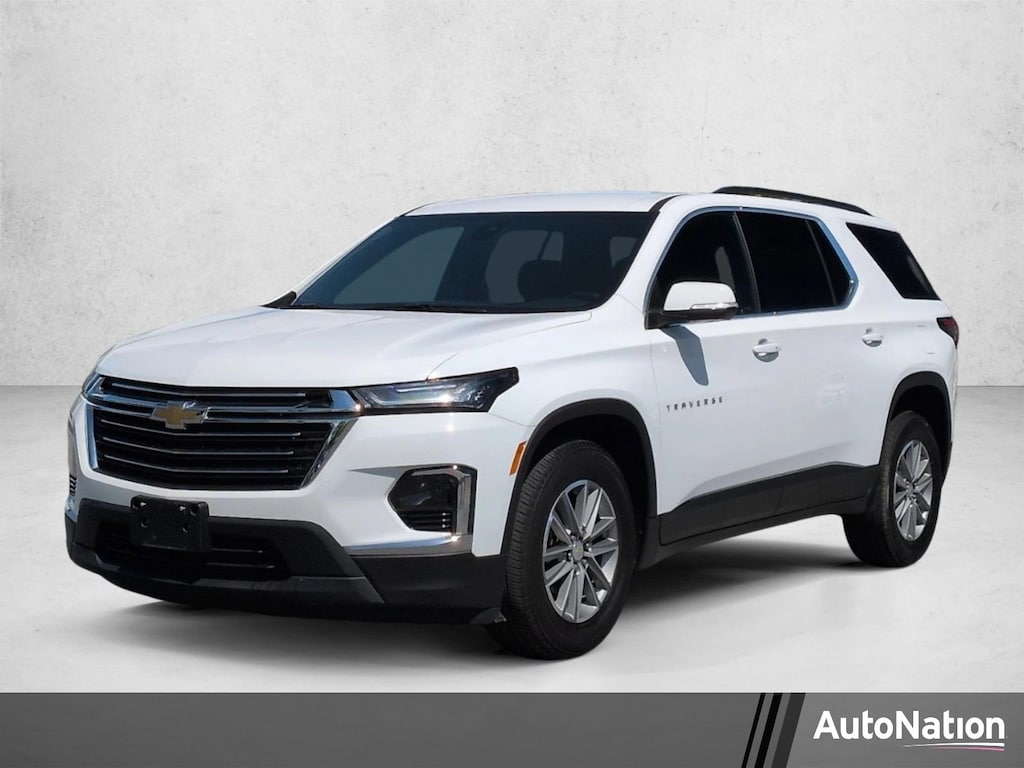 Used 2023 Chevrolet Traverse LT Cloth SUV