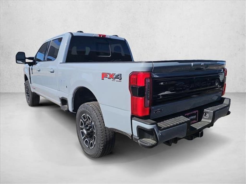 New 2026 Ford F-250 Platinum Truck Crew Cab