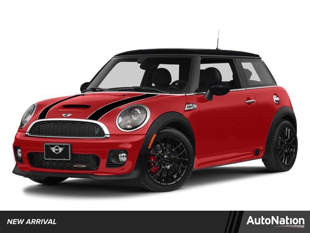 2013 MINI Cooper John Cooper Works Hardtop's photo