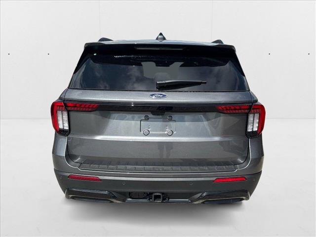 2025 Ford Explorer ST-Line photo 4