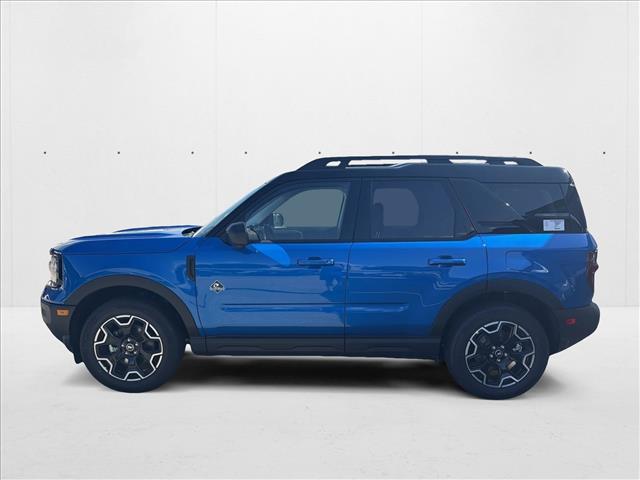 2025 Ford Bronco Sport Outer Banks photo 2