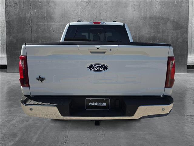 2025 Ford F-150 XLT photo 3