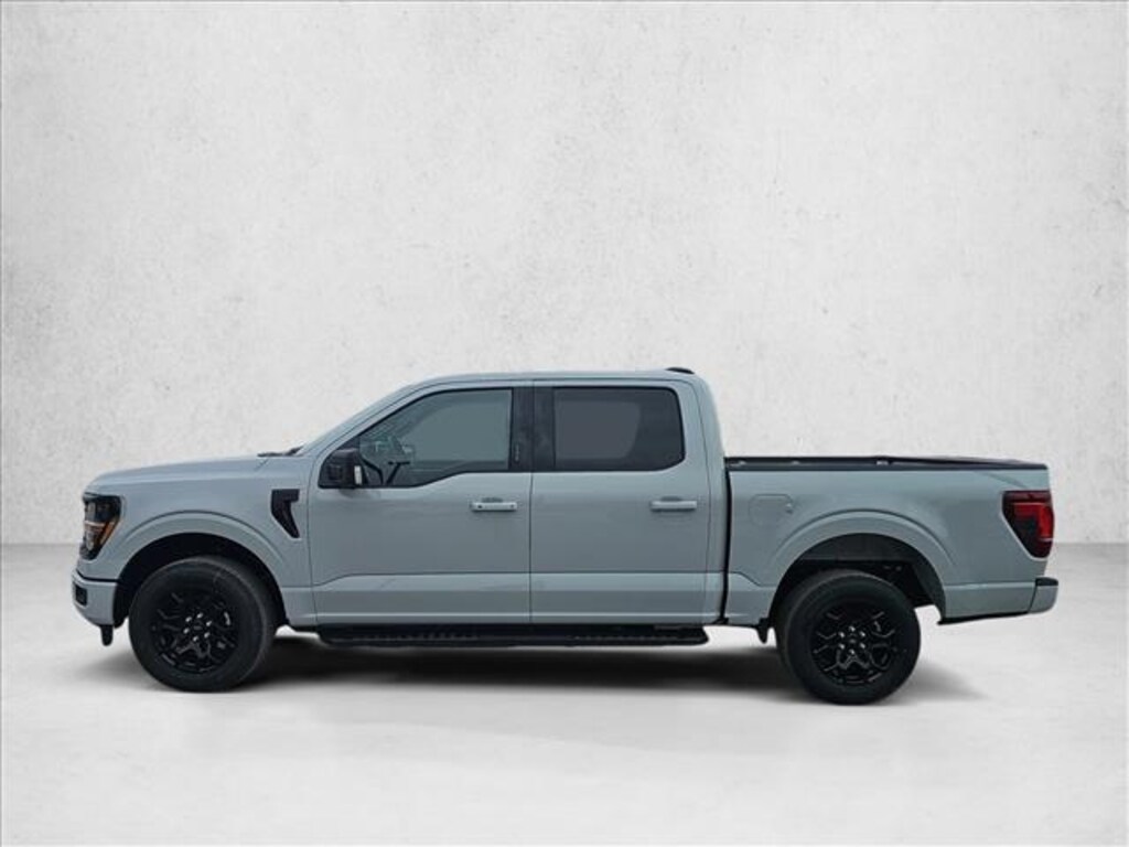 New 2026 Ford F-150 XLT Truck SuperCrew Cab