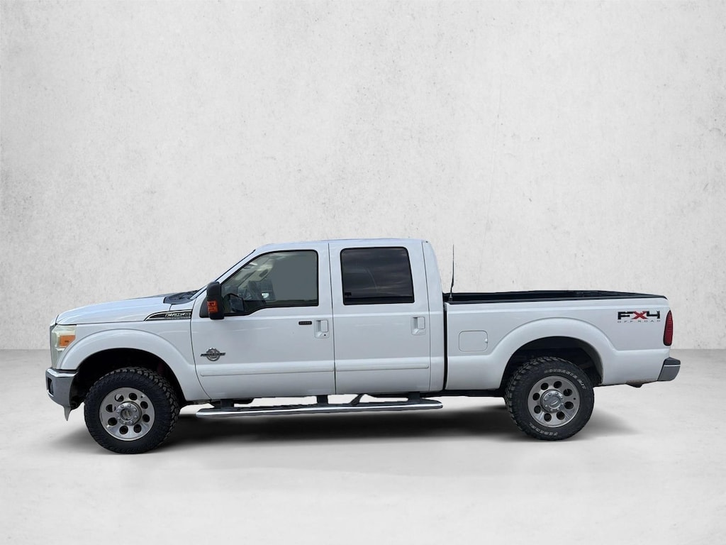 Used 2011 Ford F-250 Lariat Truck Crew Cab