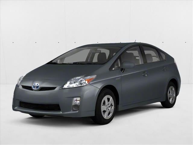 2010 Toyota Prius III's photo