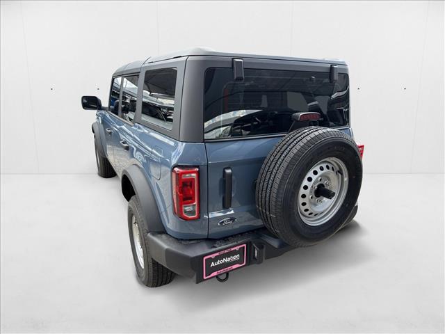 2025 Ford Bronco Base photo 4