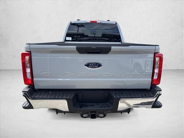 2026 Ford F-250 XLT photo 4