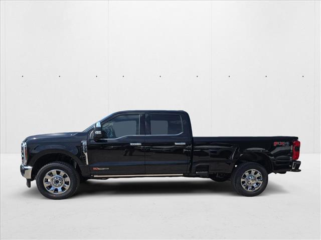 2025 Ford F-350 King Ranch photo 2