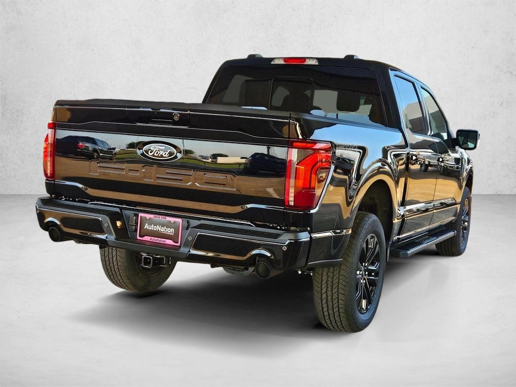 New 2026 Ford F-150 LARIAT Truck SuperCrew Cab