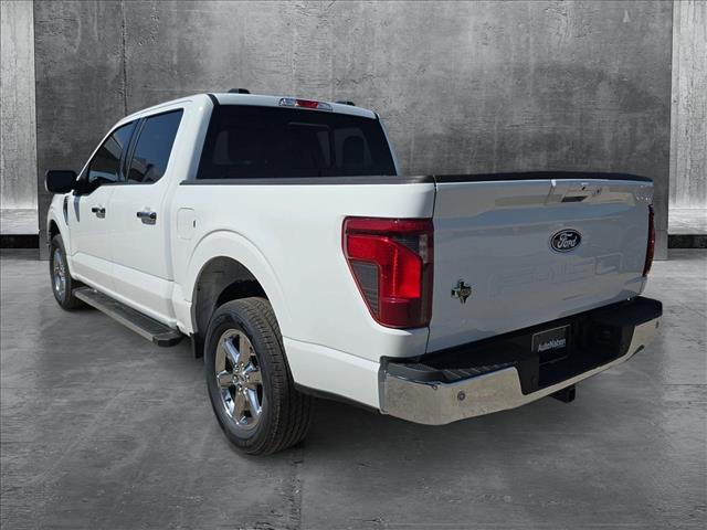 2025 Ford F-150 XLT photo 2