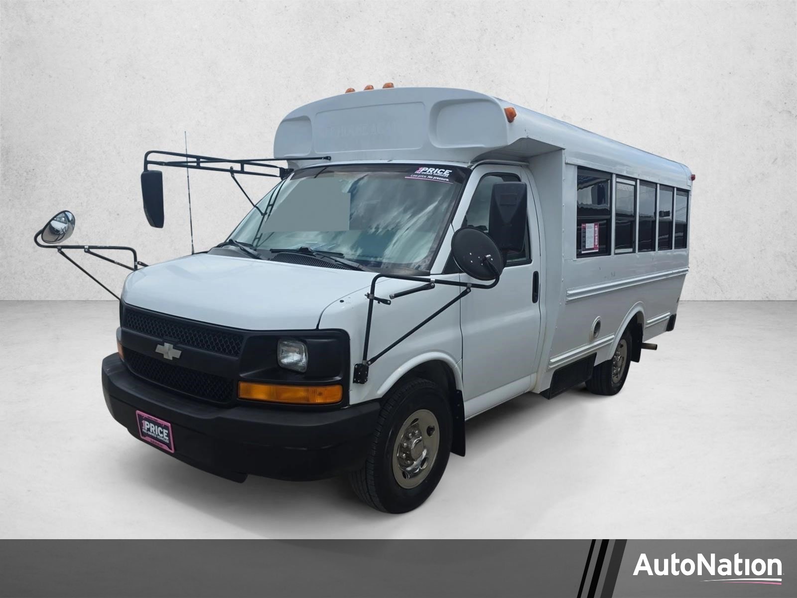 2003 Chevrolet Express's photo