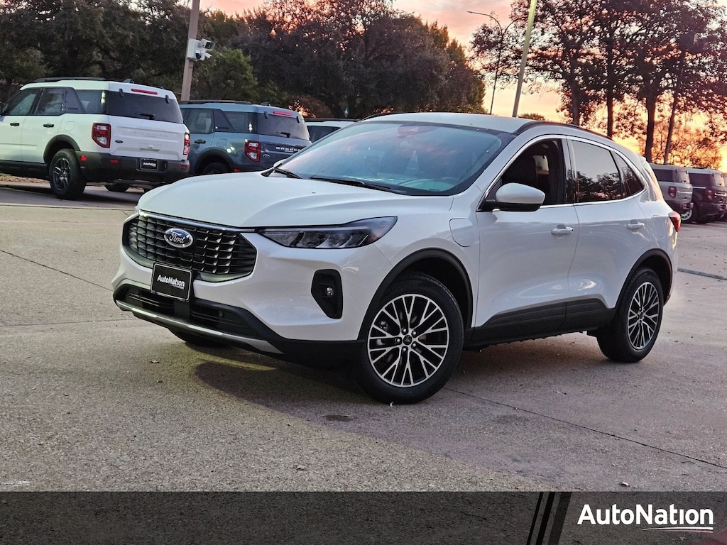 New 2026 Ford Escape PHEV SUV
