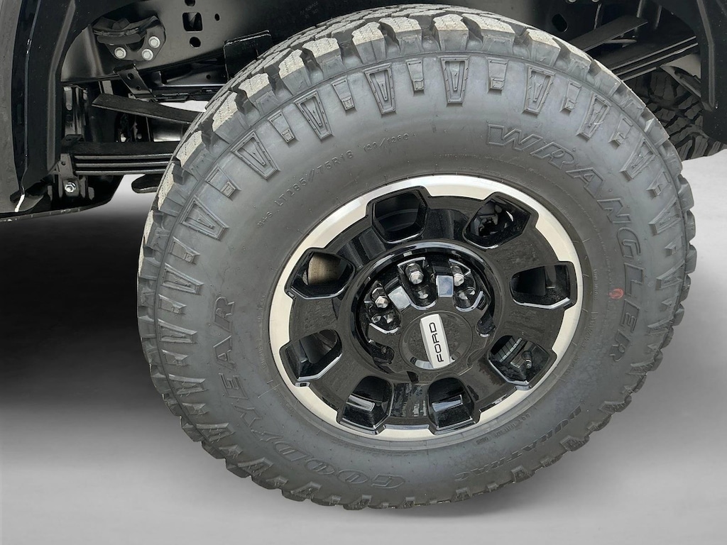New 2026 Ford F-250 XLT Truck Crew Cab