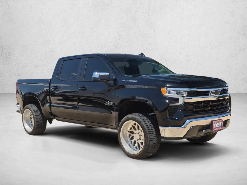 Used 2025 Chevrolet Silverado 1500 LT Truck Crew Cab