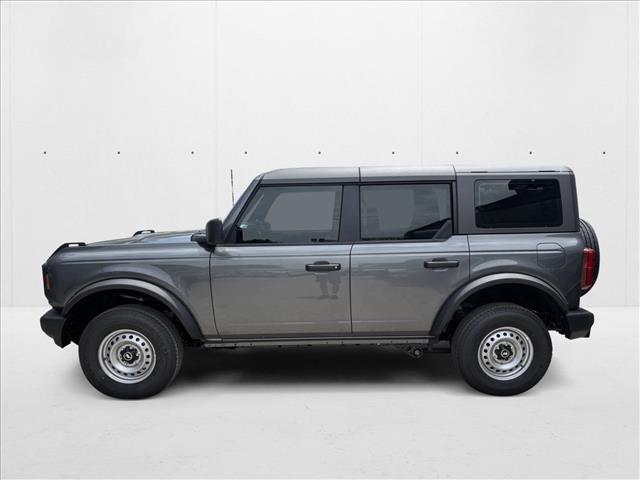 2025 Ford Bronco Base photo 2
