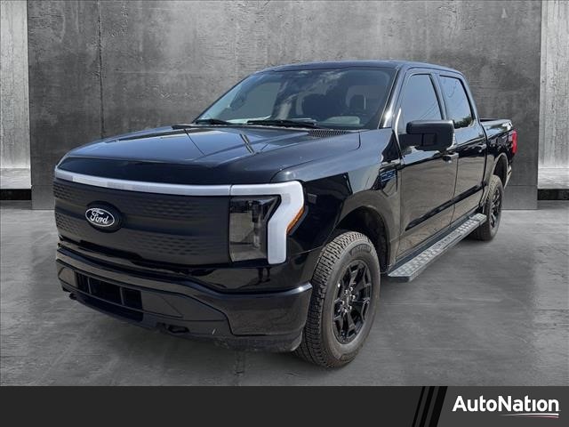 2025 Ford F-150 Lightning XLT's photo