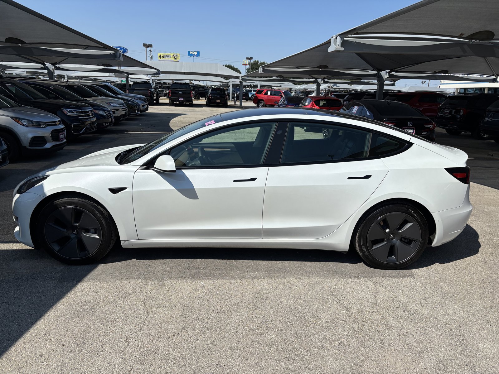 Used 2022 Tesla Model 3 Base with VIN 5YJ3E1EA4NF102142 for sale in Burleson, TX