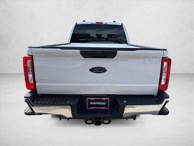 2026 Ford F-250 XLT photo 4