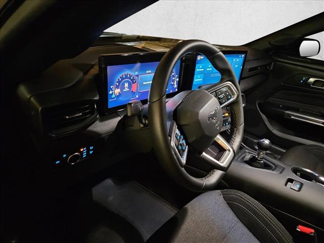 2025 Ford Mustang GT photo 3