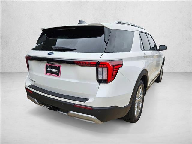 2026 Ford Explorer Platinum photo 2