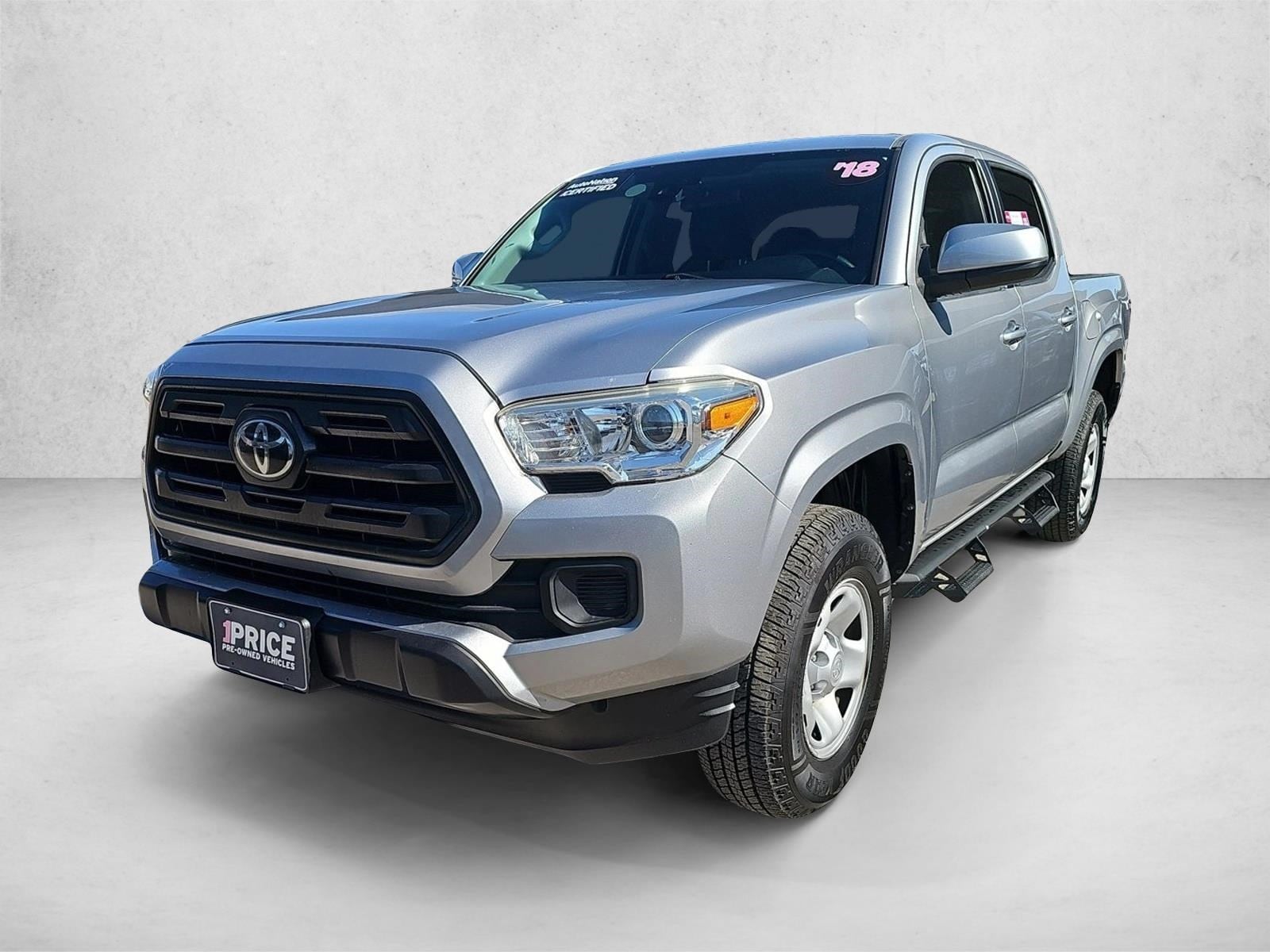 2018 Toyota Tacoma SR's photo