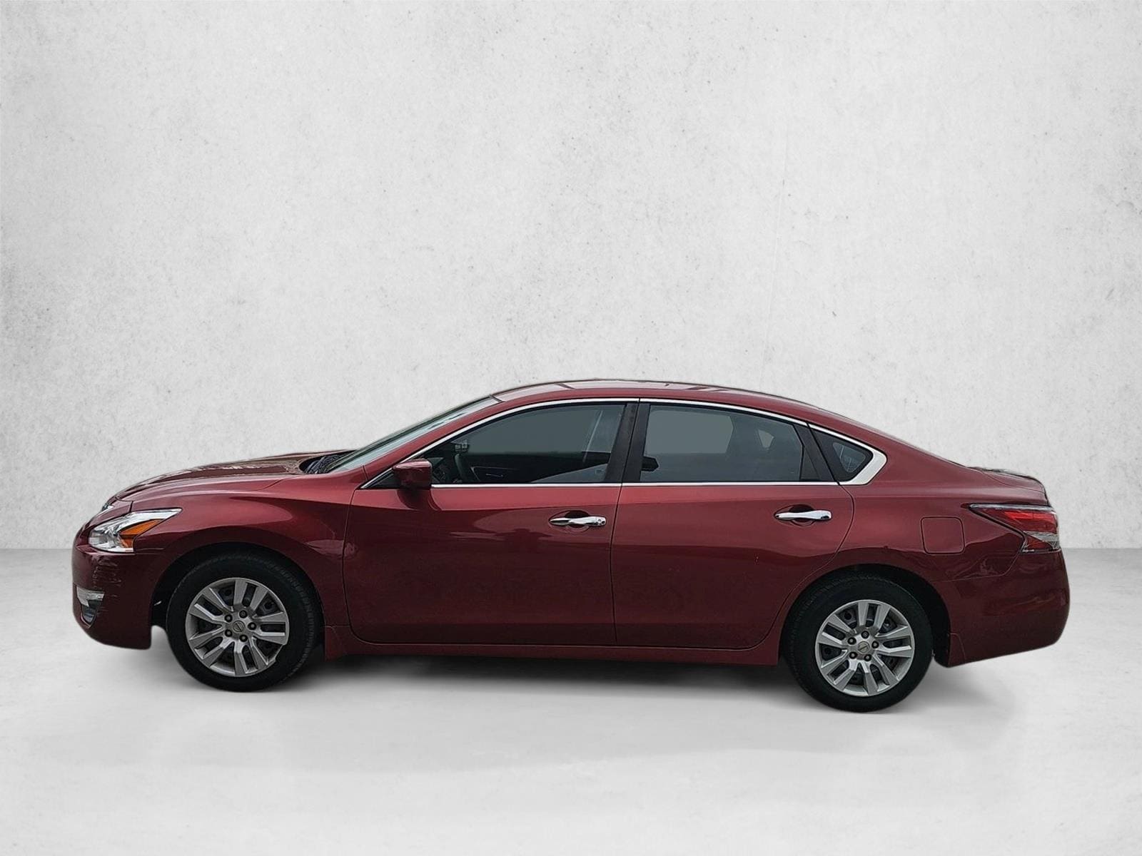 Used 2015 Nissan Altima S with VIN 1N4AL3AP3FC189894 for sale in Burleson, TX