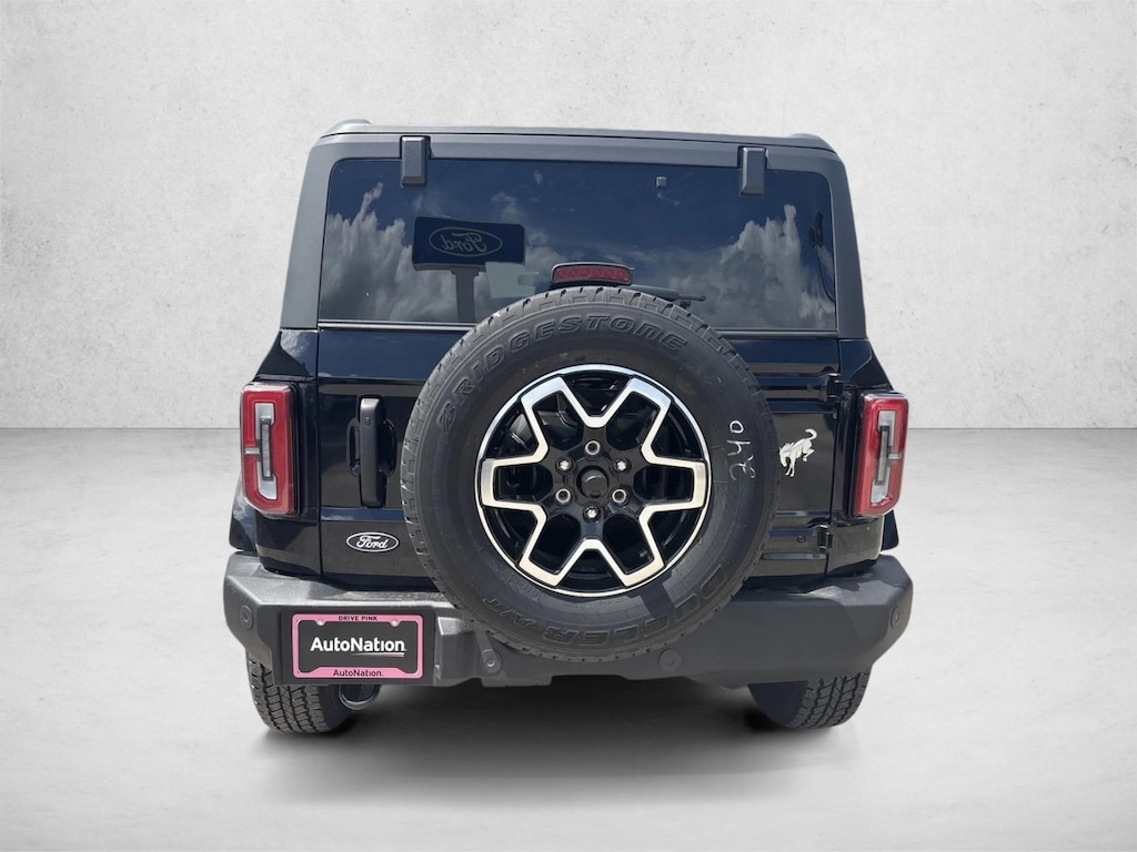 New 2026 Ford Bronco Outer Banks SUV