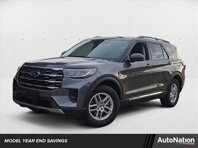 2025 Ford Explorer Active's photo