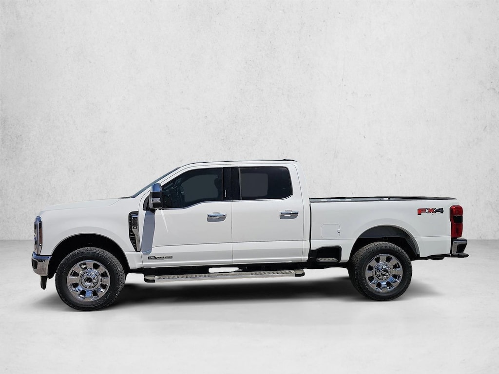 New 2026 Ford F-250 LARIAT Truck Crew Cab