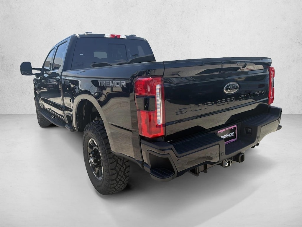 New 2026 Ford F-250 XLT Truck Crew Cab