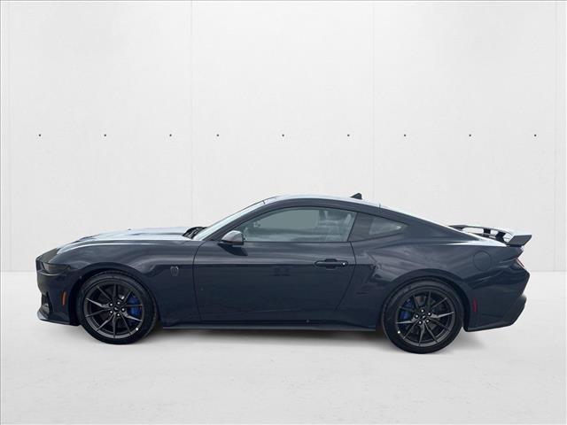 2025 Ford Mustang Dark Horse Deluxe photo 2