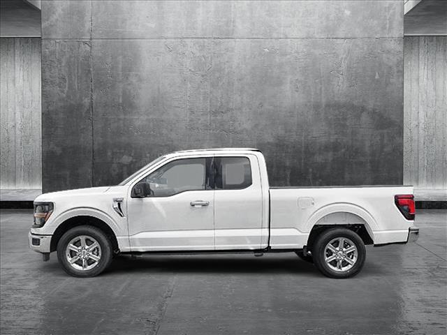 2025 Ford F-150 XLT photo 2