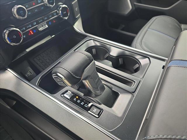 2025 Ford F-150 Platinum - Photo 14