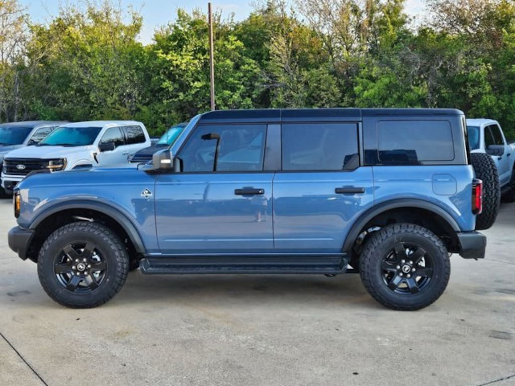 New 2025 Ford Bronco Outer Banks SUV