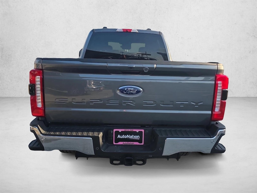New 2026 Ford F-250 LARIAT Truck Crew Cab