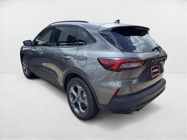 2025 Ford Escape ST-Line photo 3