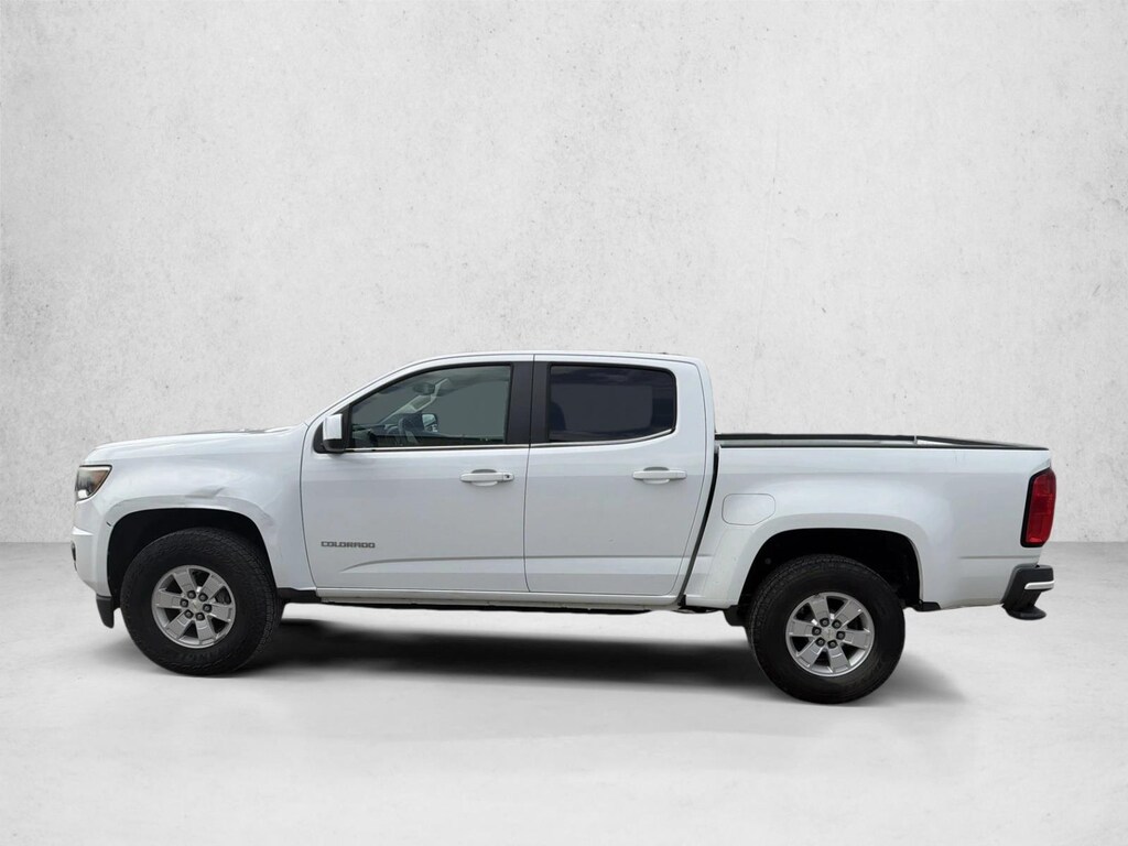 Used 2017 Chevrolet Colorado 2WD WT Truck Crew Cab