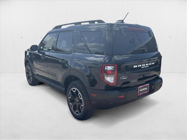 2025 Ford Bronco Sport Outer Banks photo 3