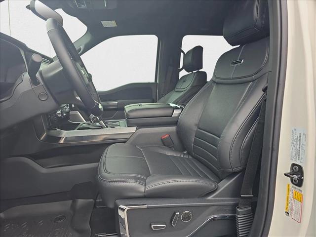 2025 Ford F-150 Platinum - Photo 9