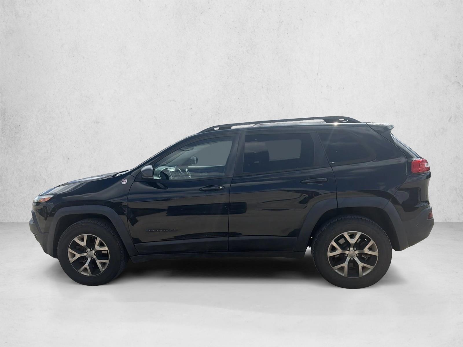 Used 2014 Jeep Cherokee Trailhawk with VIN 1C4PJMBS1EW185746 for sale in Burleson, TX