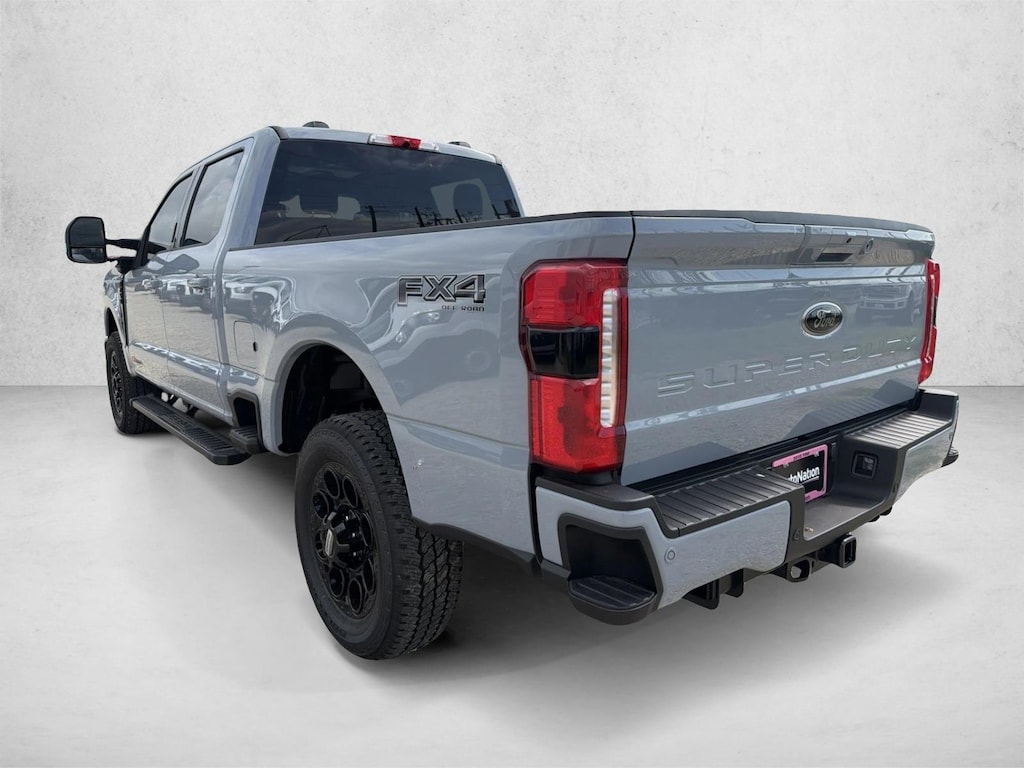 New 2026 Ford F-250 LARIAT Truck Crew Cab