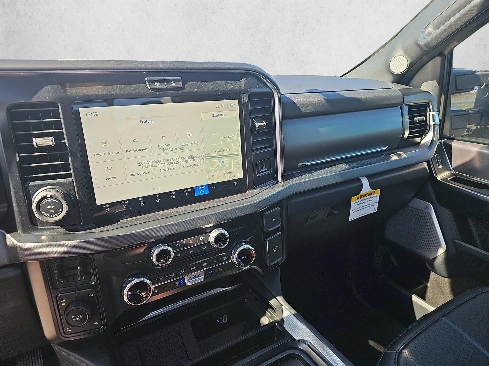 2026 Ford F-250 Super Duty Platinum - Photo 18