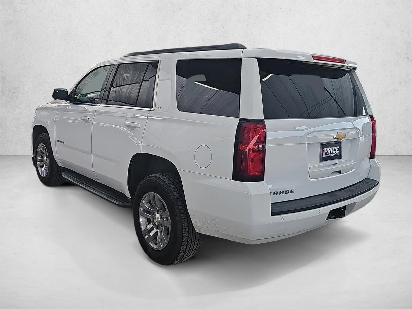 2019 Chevrolet Tahoe LT photo 2